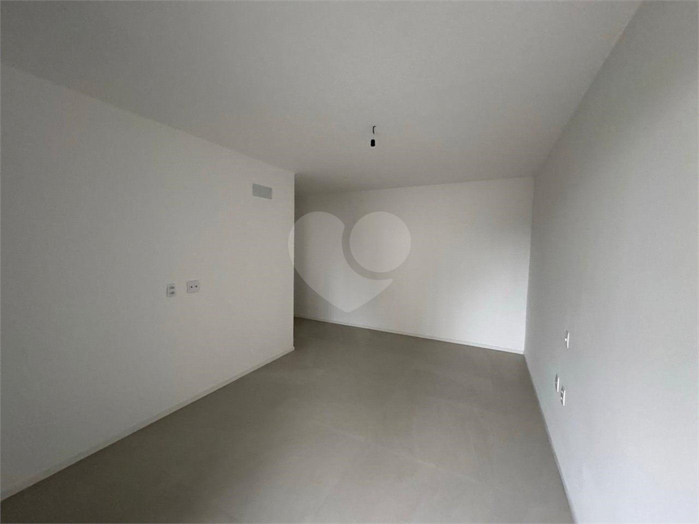 Apartamento à venda com 3 suítes em Moema, São Paulo, SP