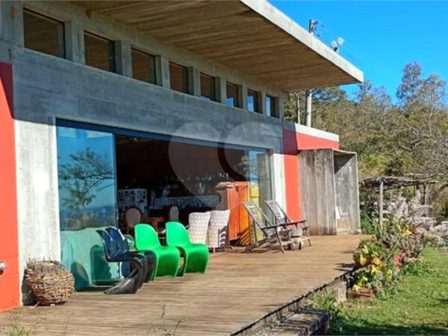 Chácara à venda com 2 suítes em Boa Vista, Piracaia, SP