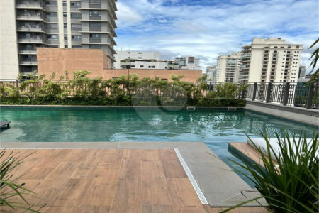 Apartamento à venda com 3 suítes em Campo Belo, São Paulo, SP