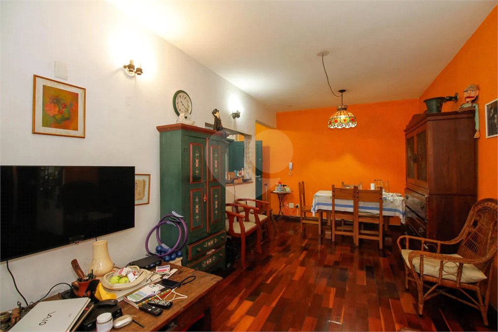 Apartamento à venda com 2 quartos, sendo 1 suíte, em Pinheiros, São Paulo, SP