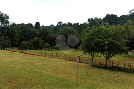 Chácara à venda com 3 suítes em Chácaras do Guacuri, Itupeva, SP