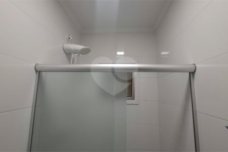 Casa em condomínio à venda com 2 quartos em Parque Vitória, São Paulo, SP