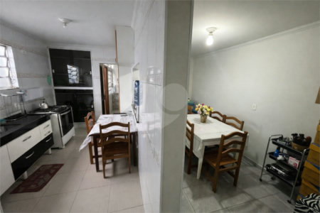Casa Térrea à venda com 2 quartos, sendo 1 suíte, em Parque Esmeralda, São Paulo, SP