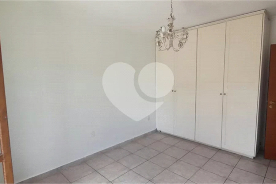 Casa à venda com 3 suítes no condomínio Sausalito, Mairiporã - SP