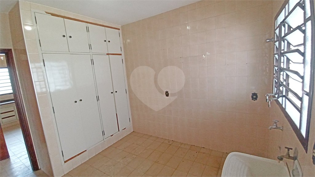 Casa à venda com 3 quartos em Santa Rosa, Vinhedo, SP