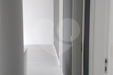 Apartamento à venda com 3 quartos, sendo 1 suíte, em Vila Suzana, São Paulo, SP