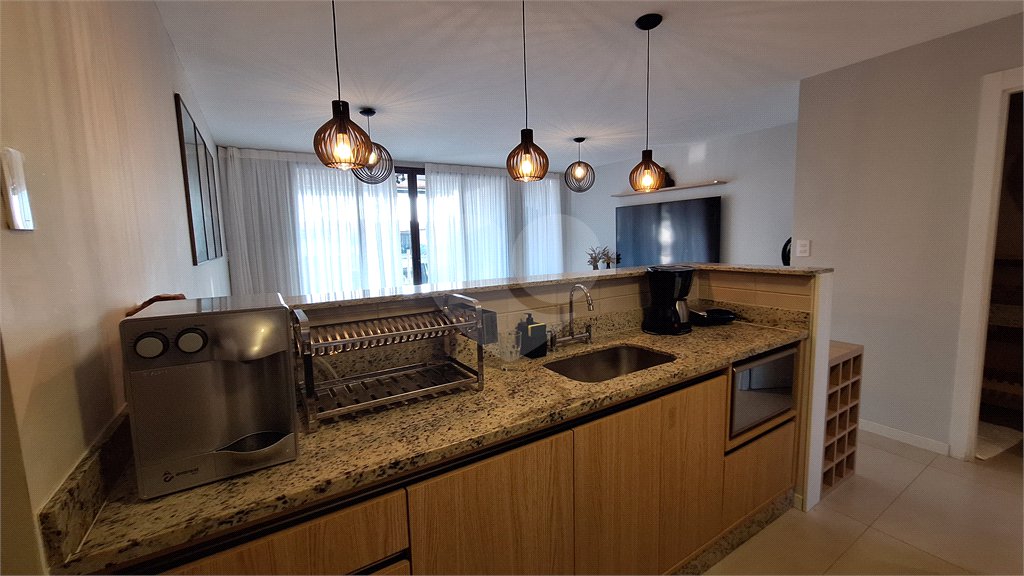 Casa em condomínio à venda com 4 quartos, sendo 3 suítes, em Marina, Armação dos Búzios, RJ