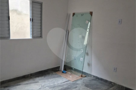 Casa à venda com 2 quartos em Vila Santa Helena, Atibaia, SP