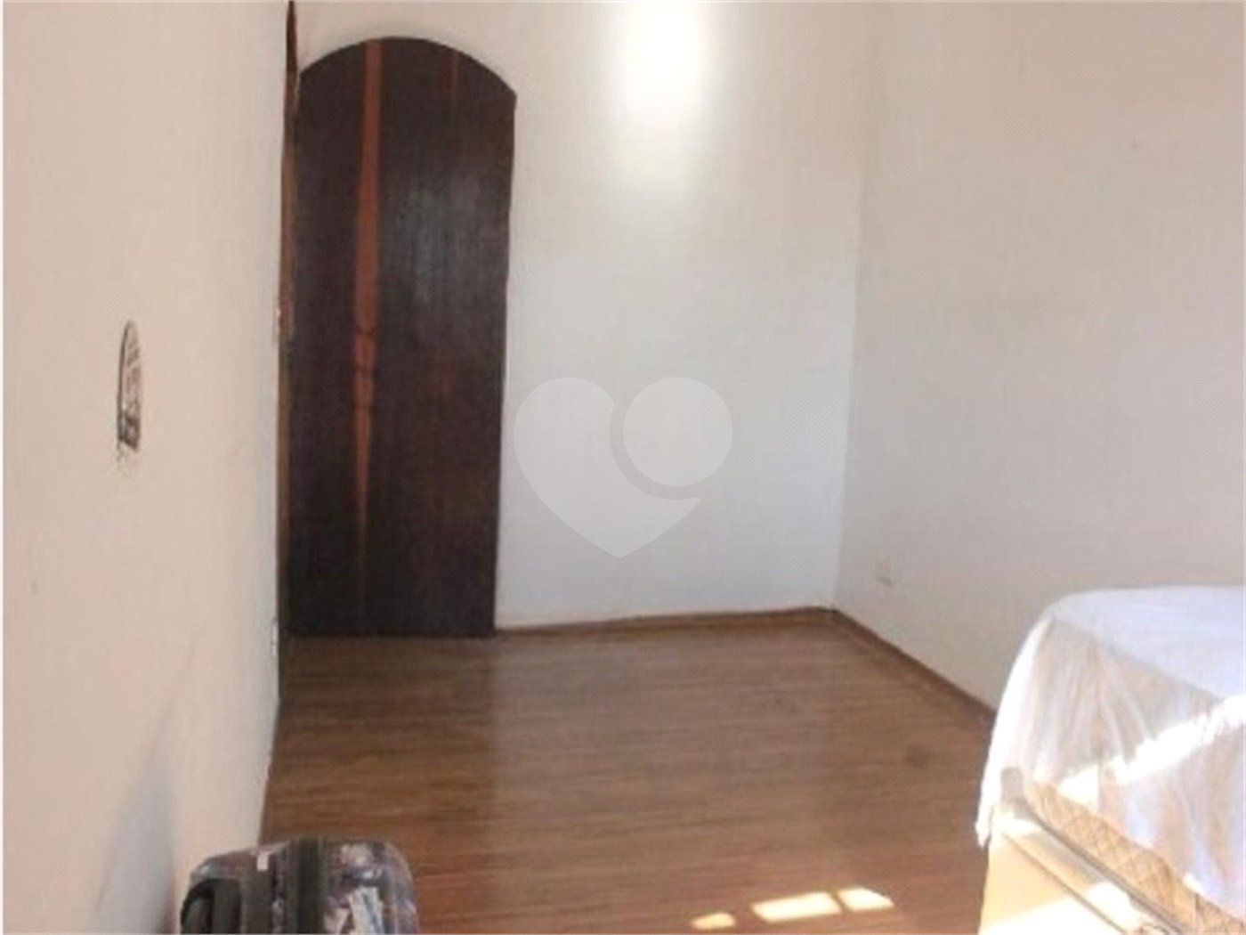 Sobrado à venda com 4 quartos, sendo 2 suítes, em Jardim Santa Clara, Guarulhos, SP
