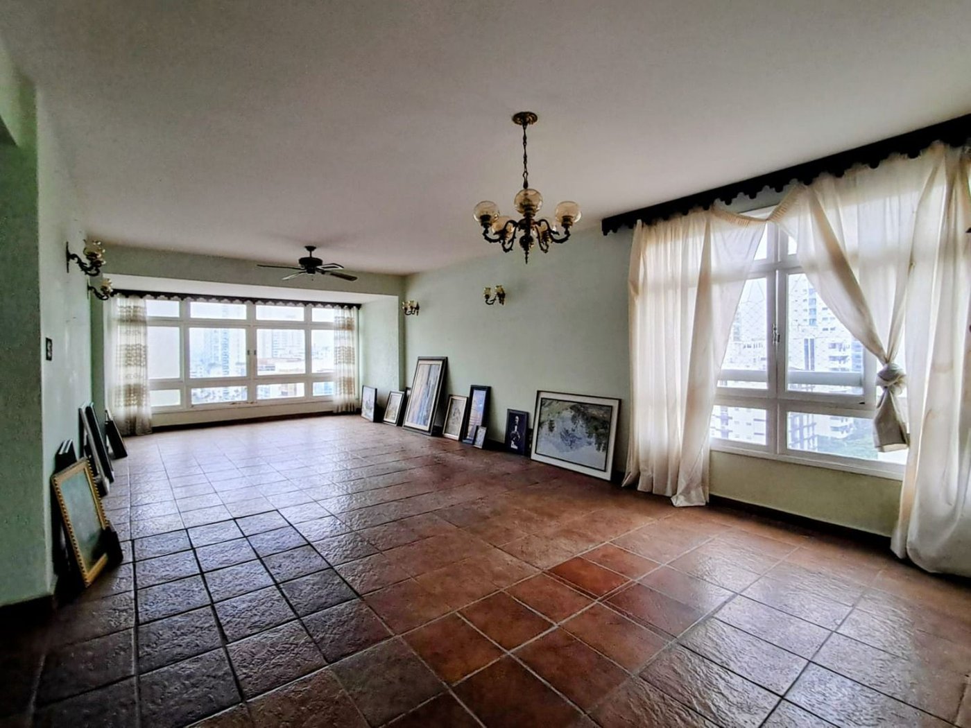 Apartamento à venda, 185 m² por R$ 800.000,00 - Gonzaga - Santos/SP
