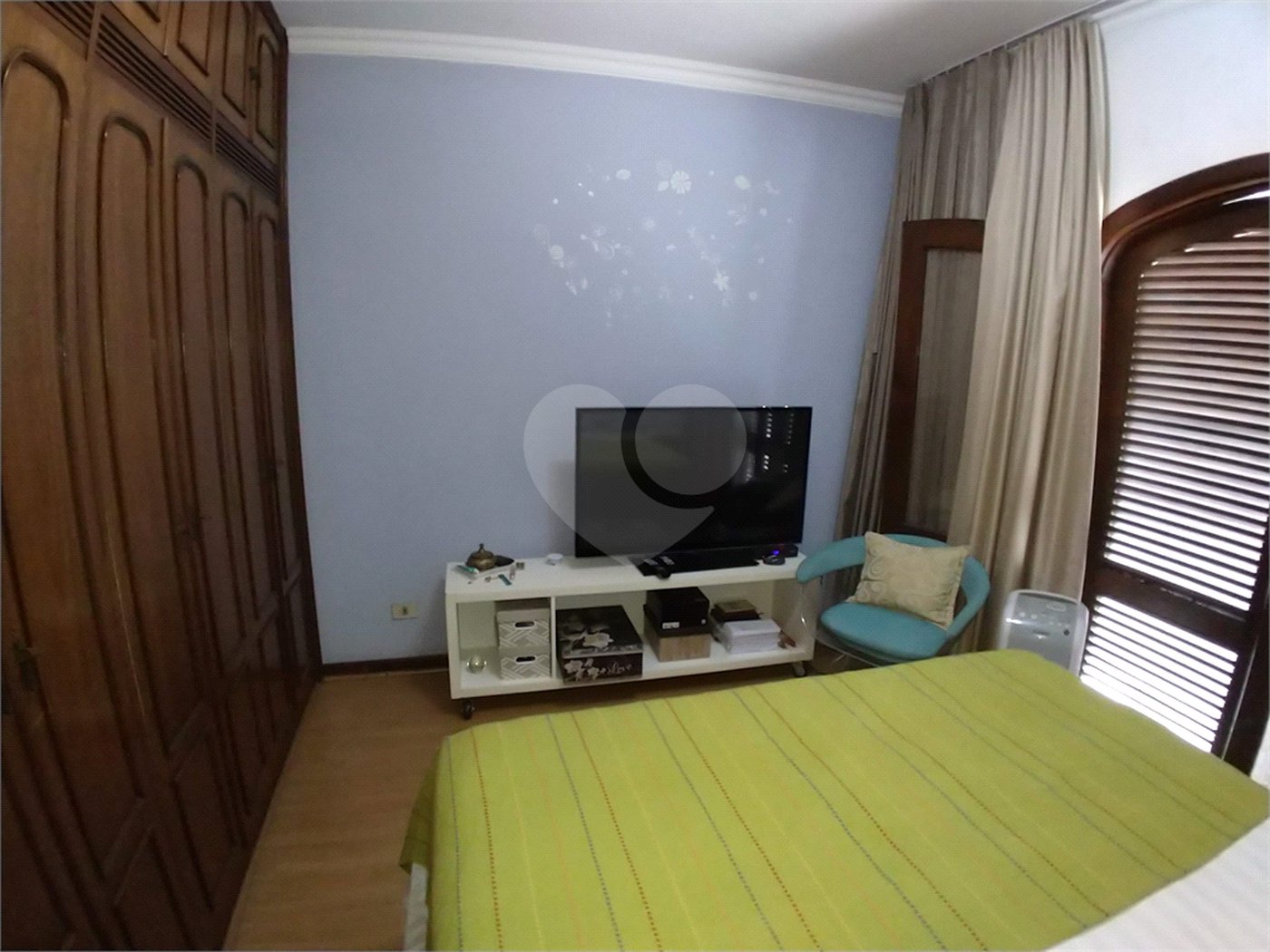 Casa à venda com 3 quartos, sendo 1 suíte,  em Jardim Brasil (zona Sul), São Paulo, SP
