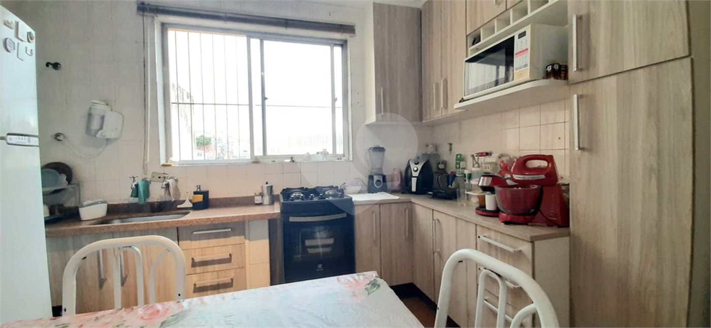 Sobrado à venda com 2 quartos em Tremembé, São Paulo, SP