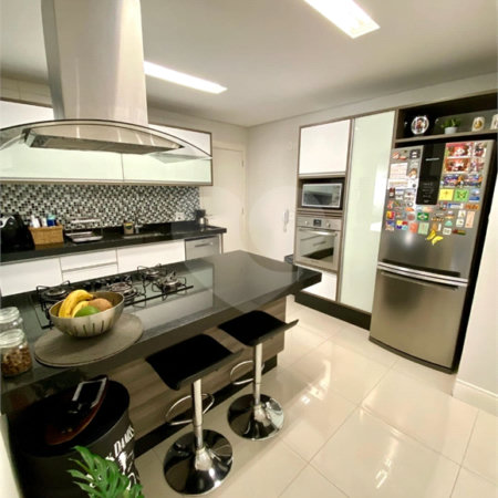 Apartamento à venda com 2 quartos, sendo 1 suíte, no Centro, São Bernardo do Campo, SP