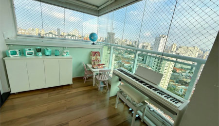 Apartamento à venda com 3 quartos, sendo 1 suíte,  em Mooca, São Paulo, SP
