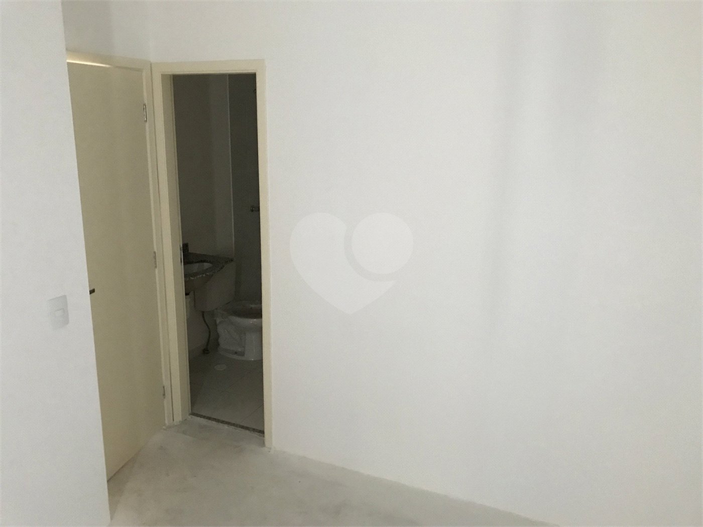Apartamento à venda com 2 quartos, sendo 1 suíte, em Vila Gustavo, São Paulo, SP