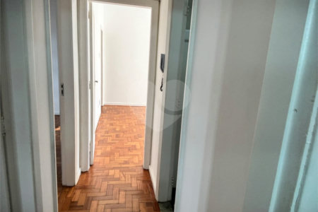 Apartamento à venda com 2 quartos, sendo 1 suíte, em Lagoa, Rio de Janeiro, RJ