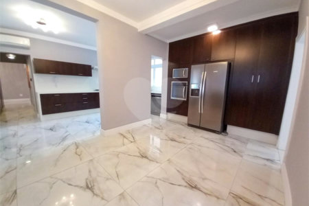 Apartamento à venda com 4 quartos, sendo 1 suíte, em Jardim Paulista, São Paulo, SP