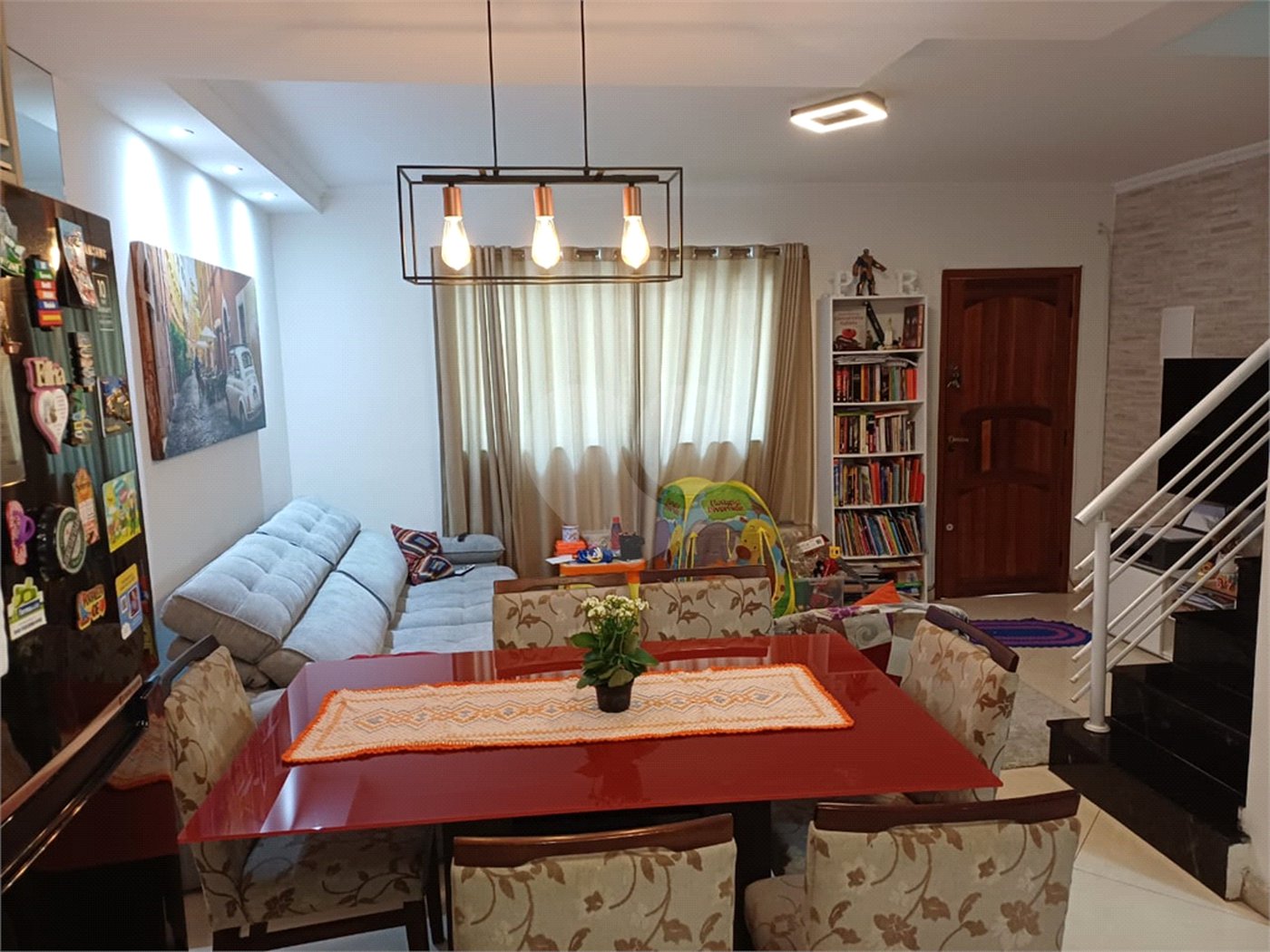Casa à venda com 3 quartos, sendo 1 suíte,  no condomínio Residencial Shekinah, São Paulo - SP