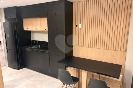 Apartamento à venda ou para alugar com 1 suíte em Pinheiros, São Paulo, SP