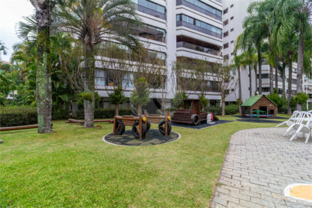 Apartamento à venda com 4 quartos, sendo 3 suítes, em Granja Julieta, São Paulo, SP