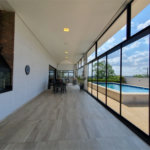 Casa à venda com 6 quartos, sendo 5 suítes, no condomínio Jardim Primavera, Louveira - SP