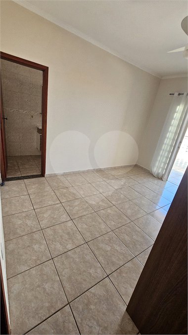 Sobrado para alugar com 3 quartos, sendo 1 suíte, em Jardim do Valle II, Indaiatuba, SP