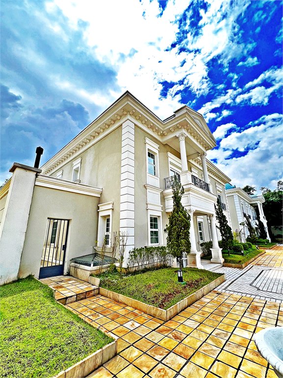 Casa à venda com 5 suítes no condomínio Maison Du Parc, São Paulo - SP