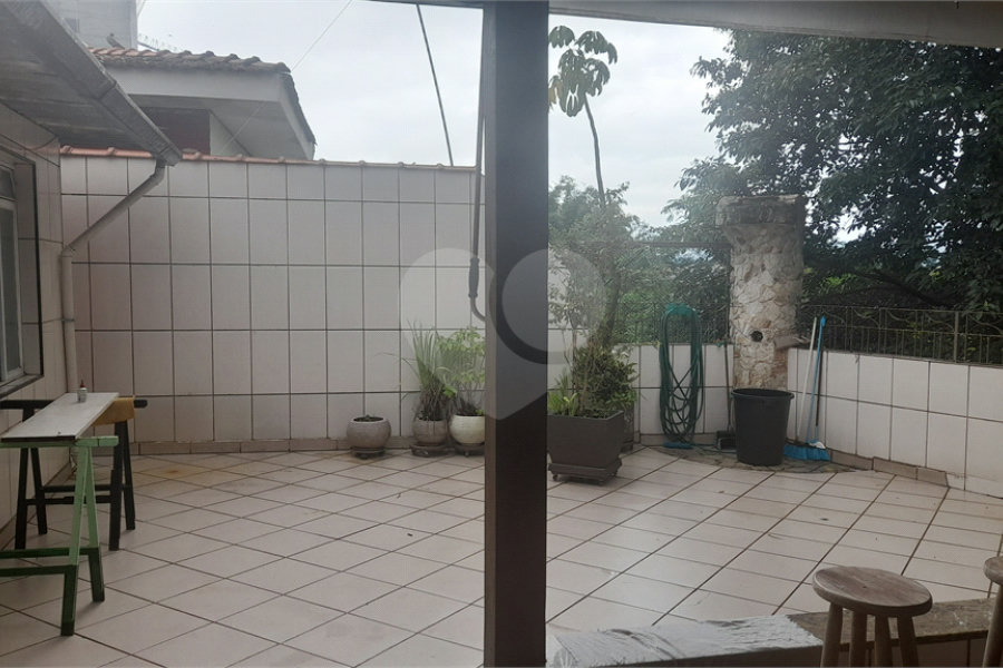 Sobrado à venda com 3 quartos, sendo 1 suíte, em Tremembé, São Paulo, SP