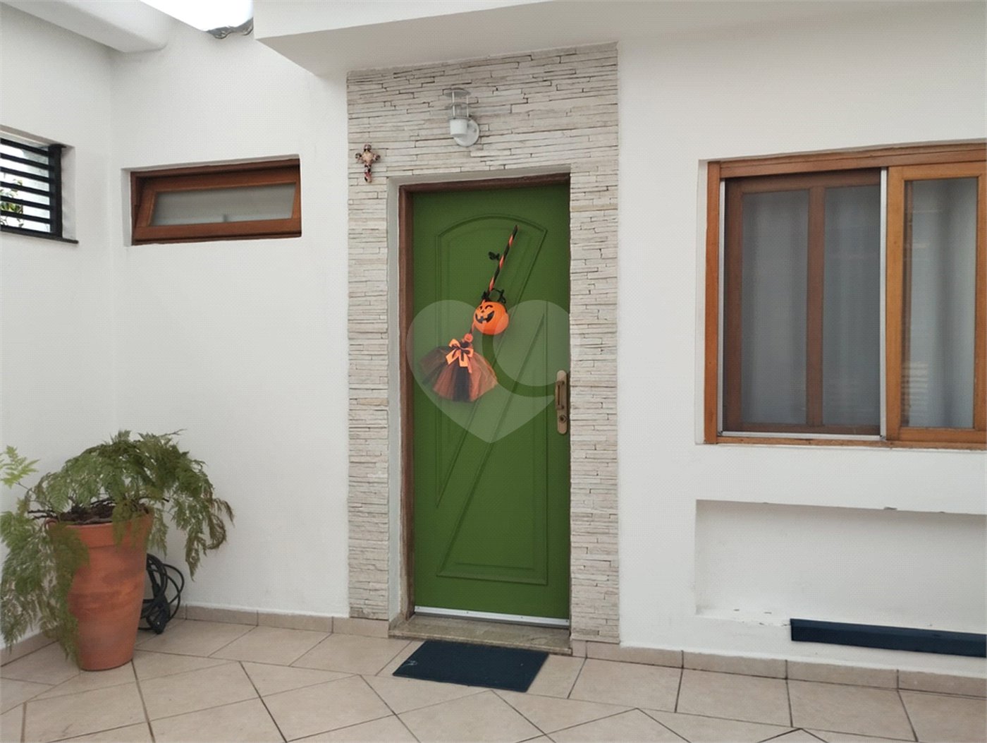 Sobrado à venda com 3 quartos, sendo 1 suíte, em Santa Teresinha, São Paulo, SP