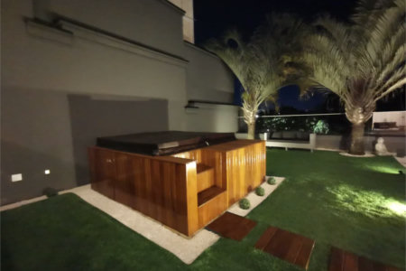 Casa à venda ou para alugar com 4 suítes em Parque dos Príncipes, São Paulo, SP