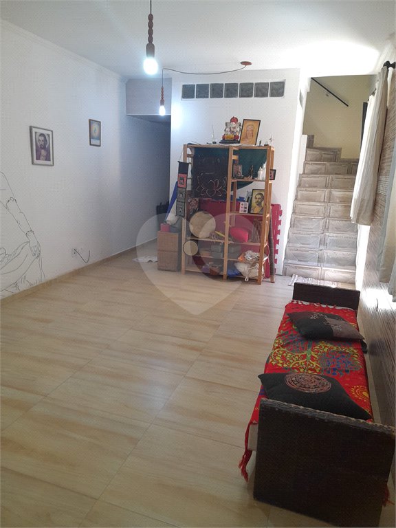 Casa à venda com 3 quartos, sendo 1 suíte,  em Água Espraiada (caucaia do Alto), Cotia, SP