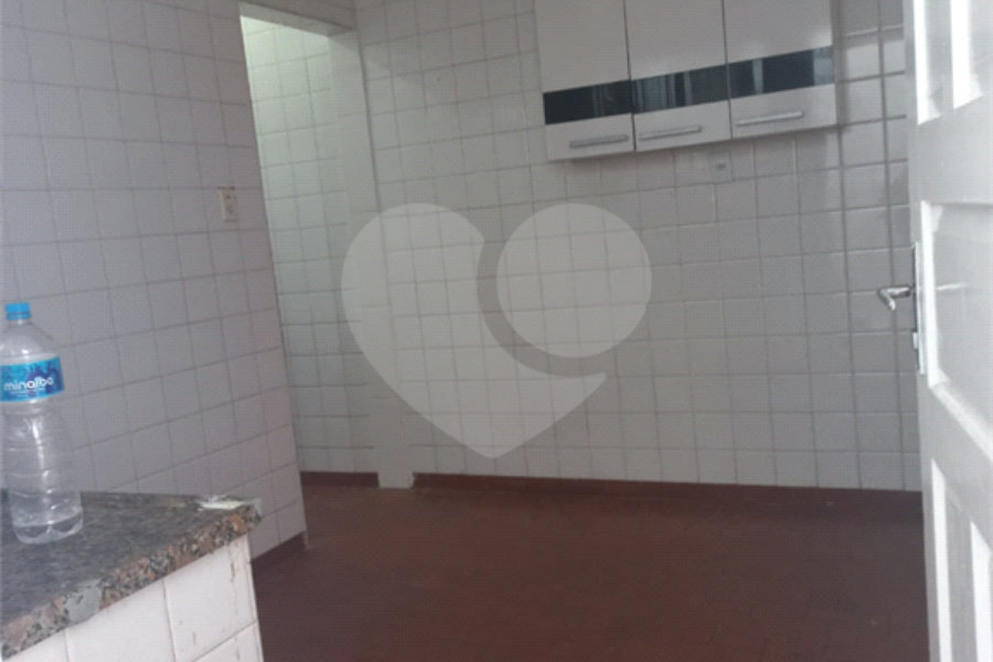 Casa à venda com 3 quartos em Vila Romero, São Paulo, SP