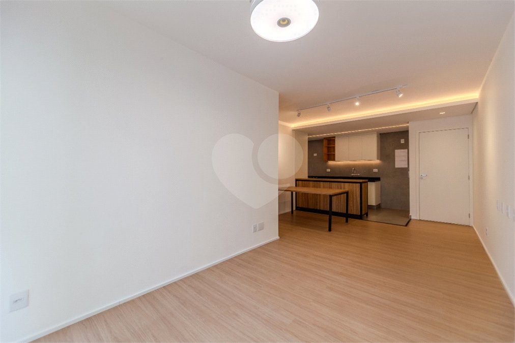Apartamento à venda com 3 quartos, sendo 1 suíte, em Brooklin, São Paulo, SP