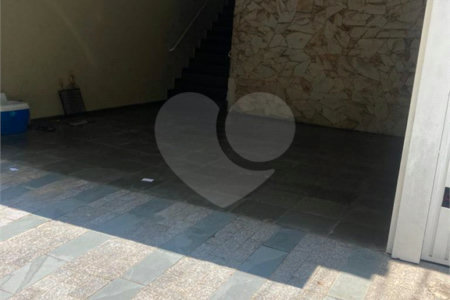 Casa à venda com 3 quartos, sendo 1 suíte, em Jardim Pinheiros, São Paulo, SP