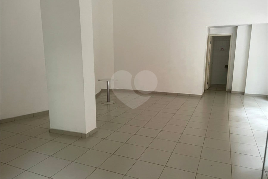 Apartamento à venda com 3 suítes em Campo Belo, São Paulo, SP