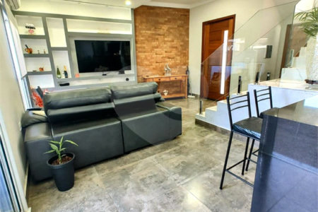 Casa à venda com 3 quartos, sendo 1 suíte, no condomínio Vila Rica, Indaiatuba - SP