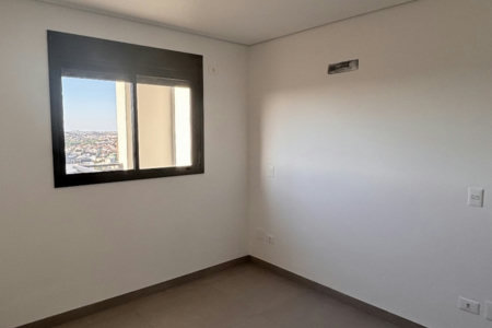 Apartamento à venda com 3 suítes em Edifício Majestic, Presidente Prudente, SP