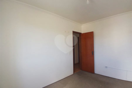 Apartamento à venda ou para alugar com 3 quartos, sendo 1 suíte,  em Jardim Flórida, São Roque, SP