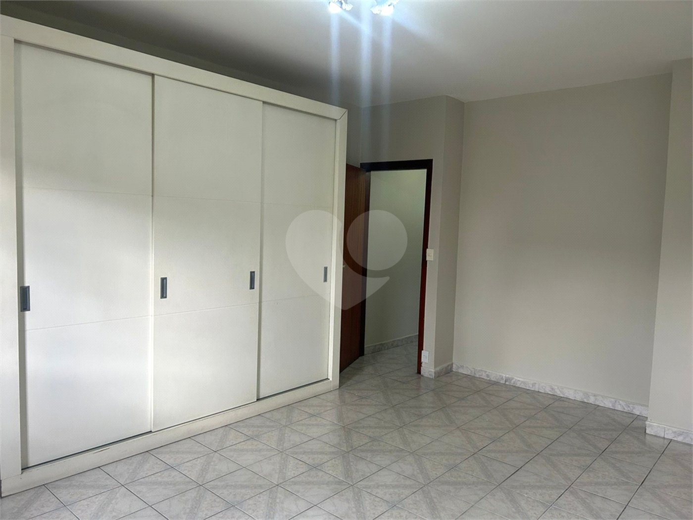 Casa à venda com 2 quartos em Vila Guilherme, São Paulo, SP