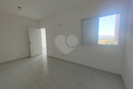 Apartamento para alugar com 2 quartos em Jardim das Palmeiras, Atibaia, SP
