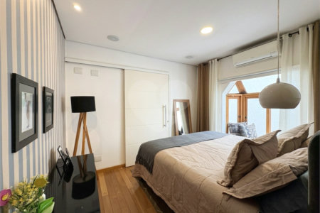 Casa à venda com 3 quartos, sendo 1 suíte, em Brooklin Paulista, São Paulo, SP