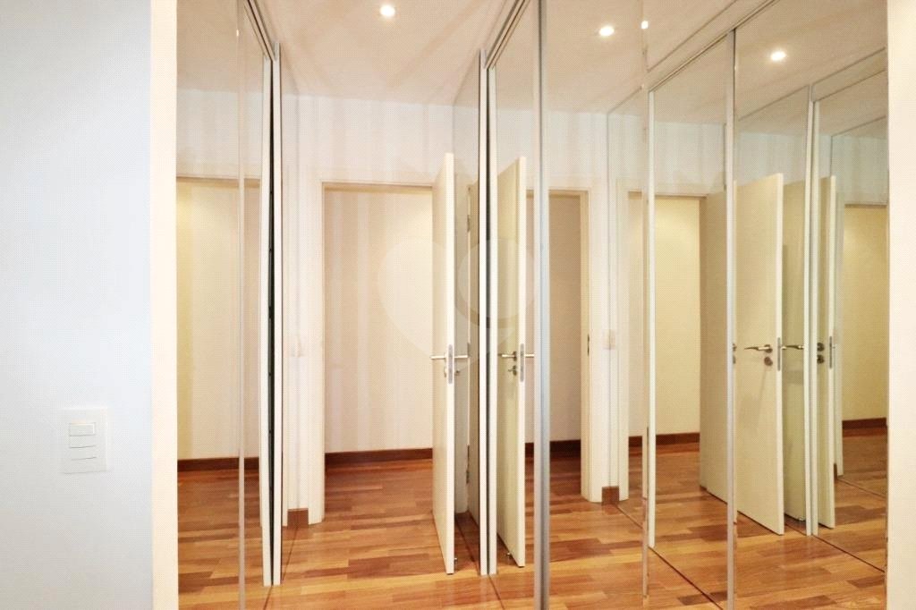 Apartamento à venda com 4 suítes em Santana, São Paulo, SP