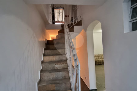 Casa à venda com 3 quartos, sendo 1 suíte,  em Jardim Rosa Maria, São Paulo, SP