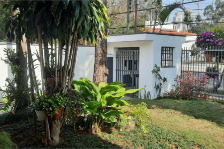 Casa à venda ou para alugar com 3 suítes em Alto da Lapa, São Paulo, SP