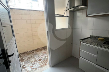 Casa à venda com 2 quartos, sendo 1 suíte,  no condomínio Pitangueiras, Mogi das Cruzes - SP