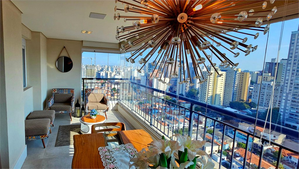 Apartamento à venda com 2 suítes em Vila Mariana, São Paulo, SP
