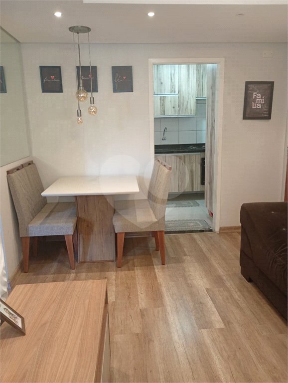 Apartamento à venda com 2 quartos em Jardim São Luis, Guarulhos, SP