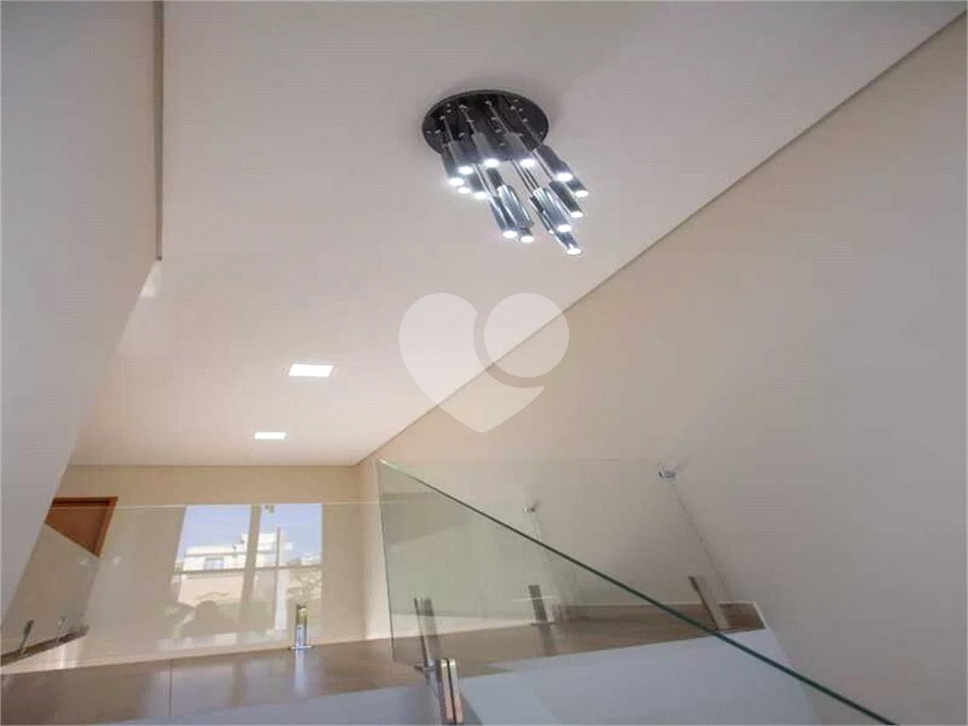 Casa à venda com 3 quartos, sendo 1 suíte, no condomínio Jardim Piemonte, Indaiatuba - SP