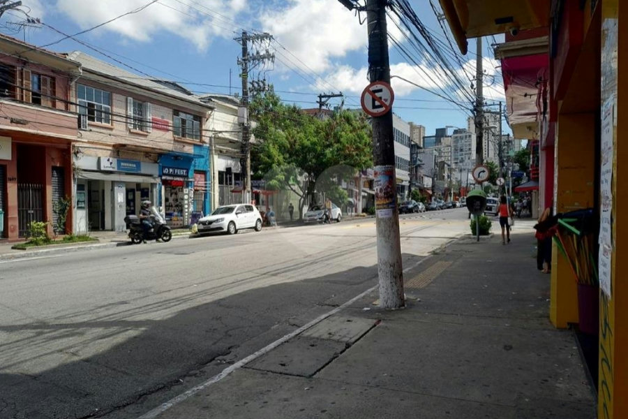 Prédio à venda em Santana, São Paulo, SP