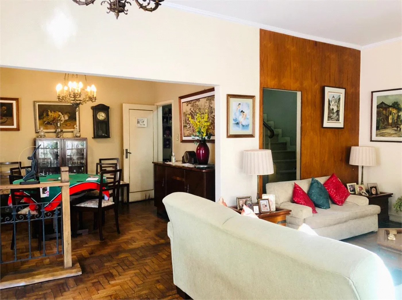 Sobrado à venda com 5 suítes em Vila Cordeiro, São Paulo, SP